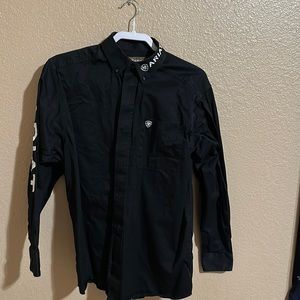 Black Ariat button down Medium
